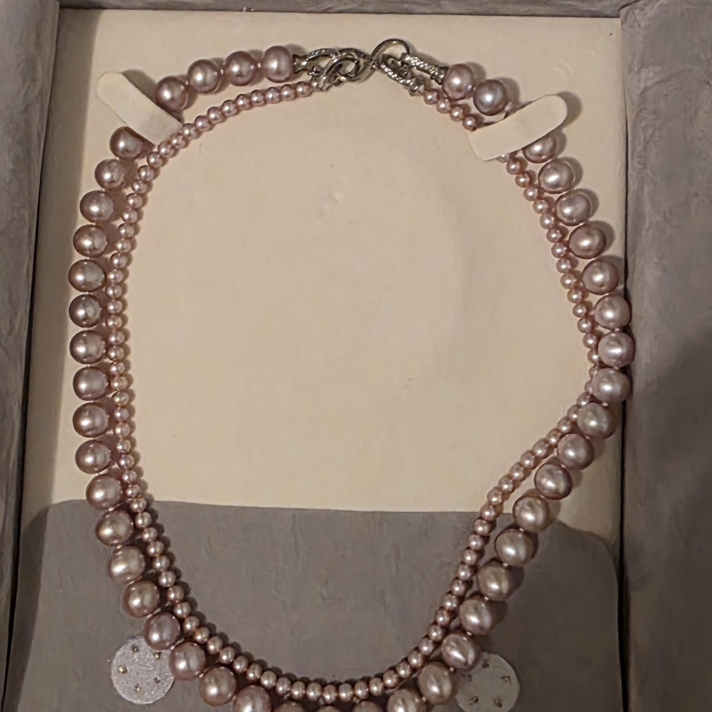 2 Chic Pink Pearl Necklace
